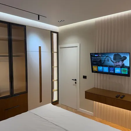 Botanic Zoo Luxury 2br With Free Parking