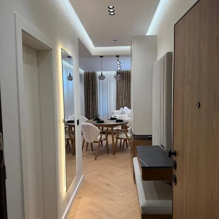 Botanic Zoo Luxury 2br With Free Parking * Tirana